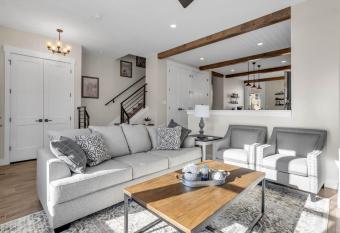 Your perfect mountain retreat, Utah has Balcony rooms