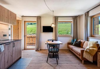 Apartment Odla has Balcony rooms