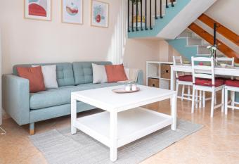 Apartamento AGUADULCE has Balcony rooms