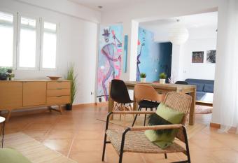 Apartamento YARA San Basilio has Balcony rooms