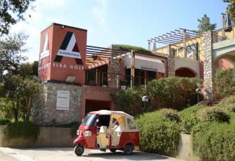 Allegroitalia Elba Golf allows 18 year olds to book a room