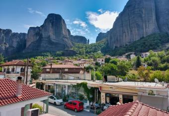 Gianna Plakia Kastraki - Meteora has Balcony rooms