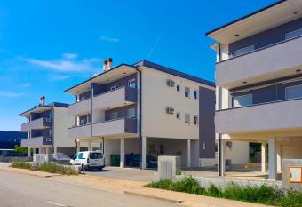 Medulin Modern App + Parking has Balcony rooms