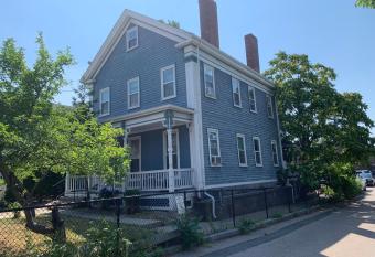 Beautiful Victorian house, Room has Balcony rooms