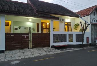 Dragon Huis has Balcony rooms