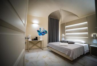 That s Amore Accommodation Tropea allows 18 year olds to book a room
