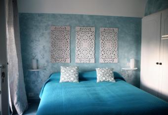 LE CASETTE di cinzia has Balcony rooms