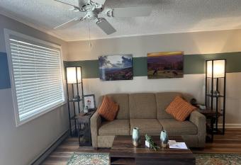 Mountain Lodge getaway, ski-in/ski-out, heart of the village has Balcony rooms
