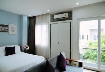 Sunny House allows 18 year olds to book a room