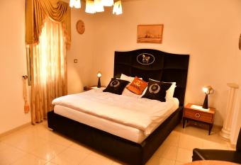 The German House has Balcony rooms