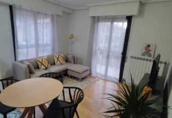 Sagasti has Balcony rooms