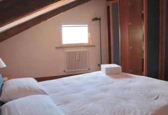 Mansarda Vista Mare has Balcony rooms