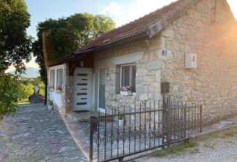 Kuca za iznajmljivanje ANDRIJA has Balcony rooms