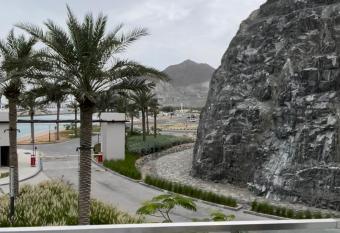 Apartments with three bedrooms at address hotel has rooms with a private hot tub