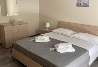 Marrana Appartment Tropea has Balcony rooms