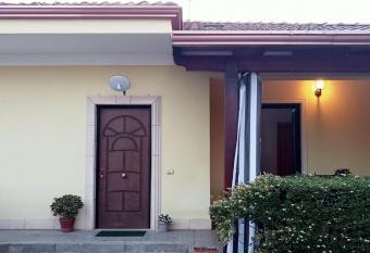 Casa Vacanze il Geranio has Balcony rooms