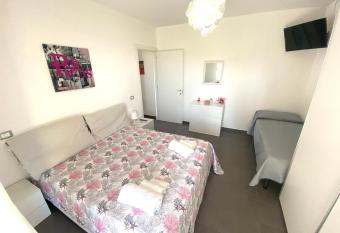 Casa vacanza Memole has Balcony rooms