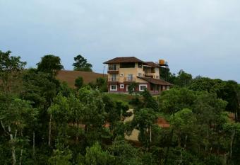 Dhumbi Kallu Homestay & Adventure Valley has Balcony rooms