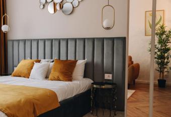 Tulip Apartment has Balcony rooms