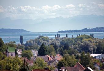 Apartment 26 has Balcony rooms