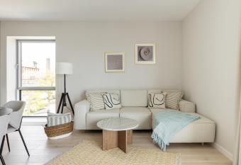 Lion Apartments - Gdynia Yacht Park with Sea View allows 18 year olds to book a room