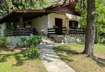 LA PUNTA has Balcony rooms
