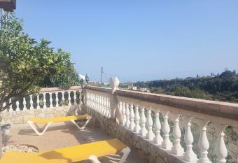 Villa Capricho Nerja has Balcony rooms