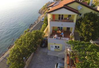 Accommodation Salvia has Balcony rooms