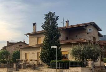 Casa Donatella has Balcony rooms