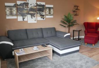 Wohlf  hlen in der Schifferstadt Ro  lau mit Netflix has Balcony rooms