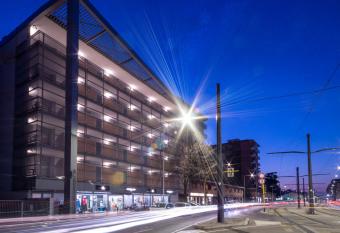 Quadra Key Easy Home In Florence allows 18 year olds to book a room