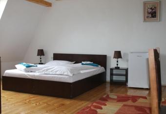 Casa Kiev allows 18 year olds to book a room