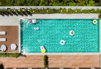 Hyatt Place New Taipei City Xinzhuang allows 18 year olds to book a room