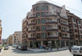 Rayski zalez has Balcony rooms