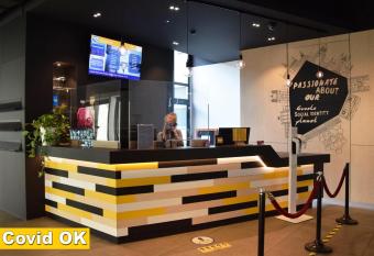 Sleep Well Youth Hostel has Balcony rooms