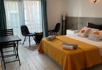 Bella Mila Suit Otel has Balcony rooms