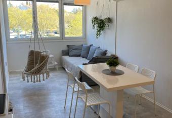 Riva amfora has rooms with a private hot tub