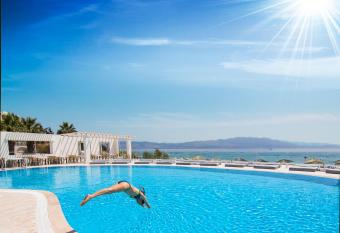 CHARM BEACH HOTEL has Balcony rooms