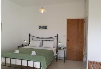 FINIKAS APARTMENTS has Balcony rooms