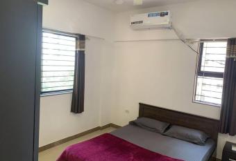 Lovely 2BHK at Magarpatta City with Scenic Garden Views AC & Wifi P6 has Balcony rooms