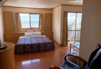 HOTEL PACIFIC VIEW                                           has Balcony rooms