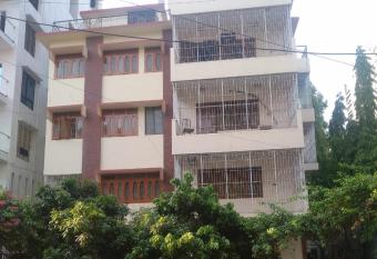 Taz Garden House has Balcony rooms