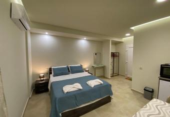 Cozy apartment in Rodia village has Balcony rooms