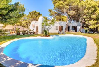 Algues 7 has Balcony rooms