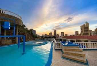 Villa Roca, Rodadero has Balcony rooms
