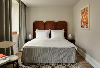 Att I Kvadraturen has Balcony rooms