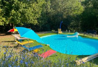 Casa Ludese has Balcony rooms