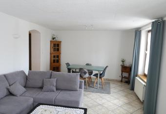 Colmar charmant logement has Balcony rooms