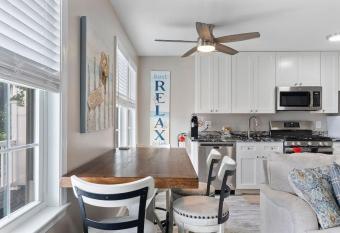 Beach Block Parking Modern Decor Porch has Balcony rooms