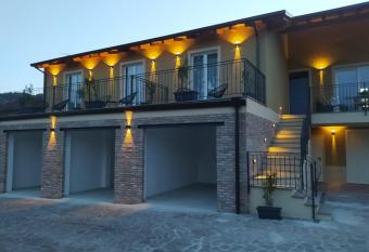 I Cappuccini wellness has Balcony rooms